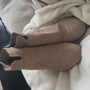 Vince Camuto Booties